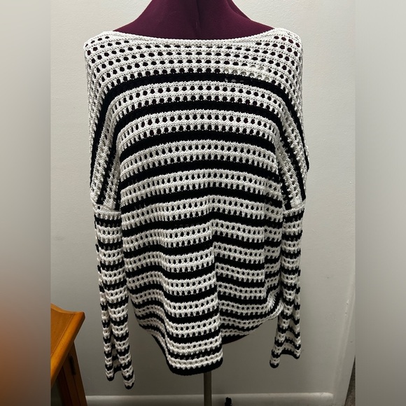 Nine West Sweaters - Nine West Crochet Top